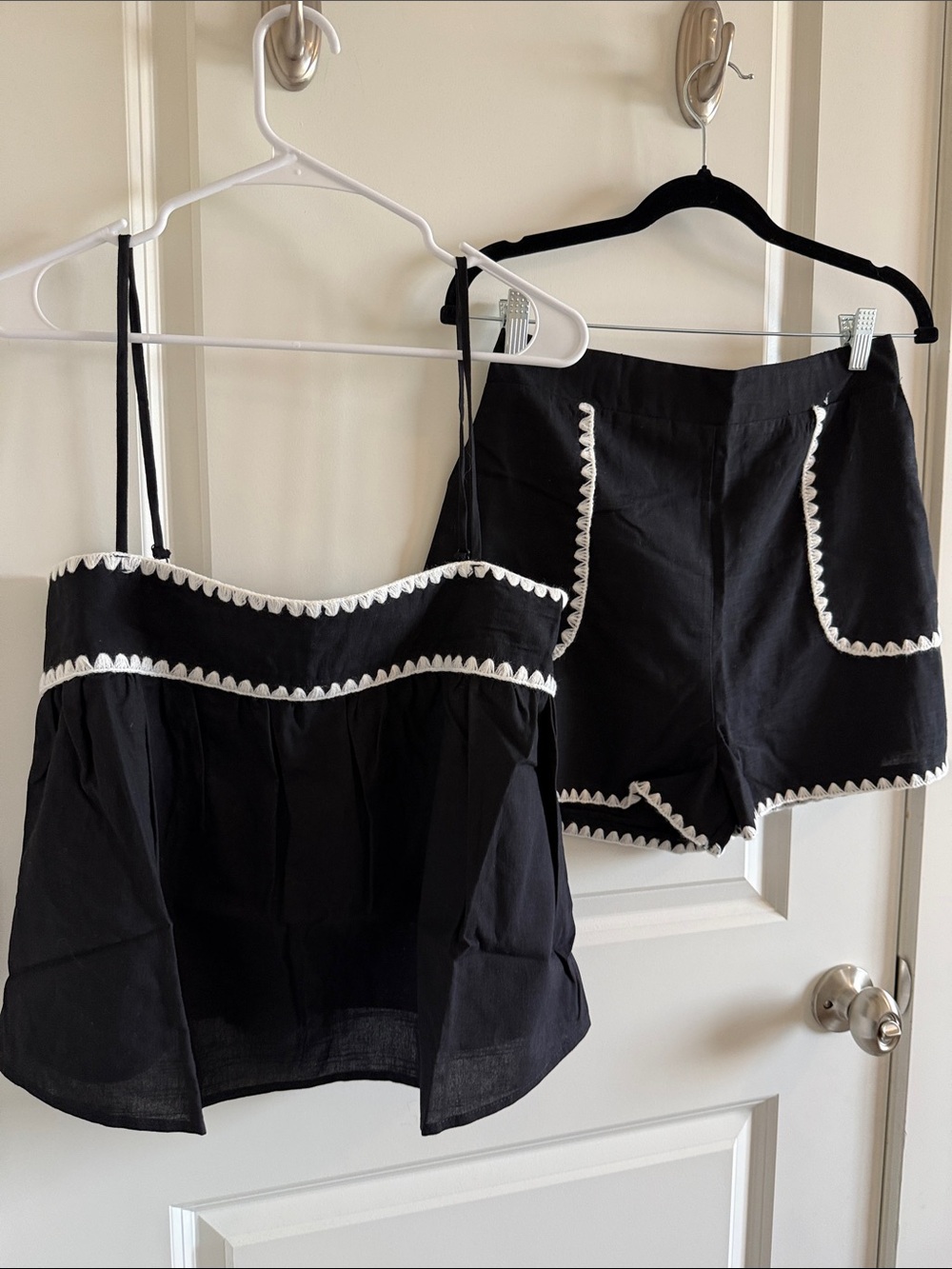 HYFVE Black and White High Waist Shorts Set